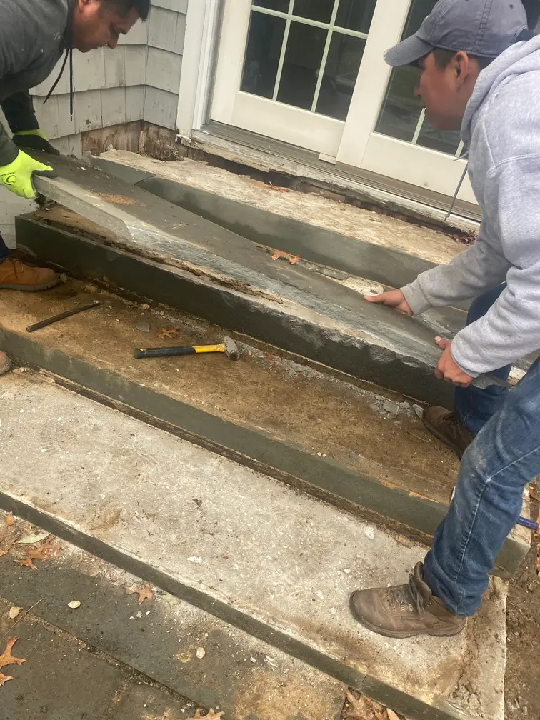 Masonry- JOHNATHAN'S LANDSCAPING CORP